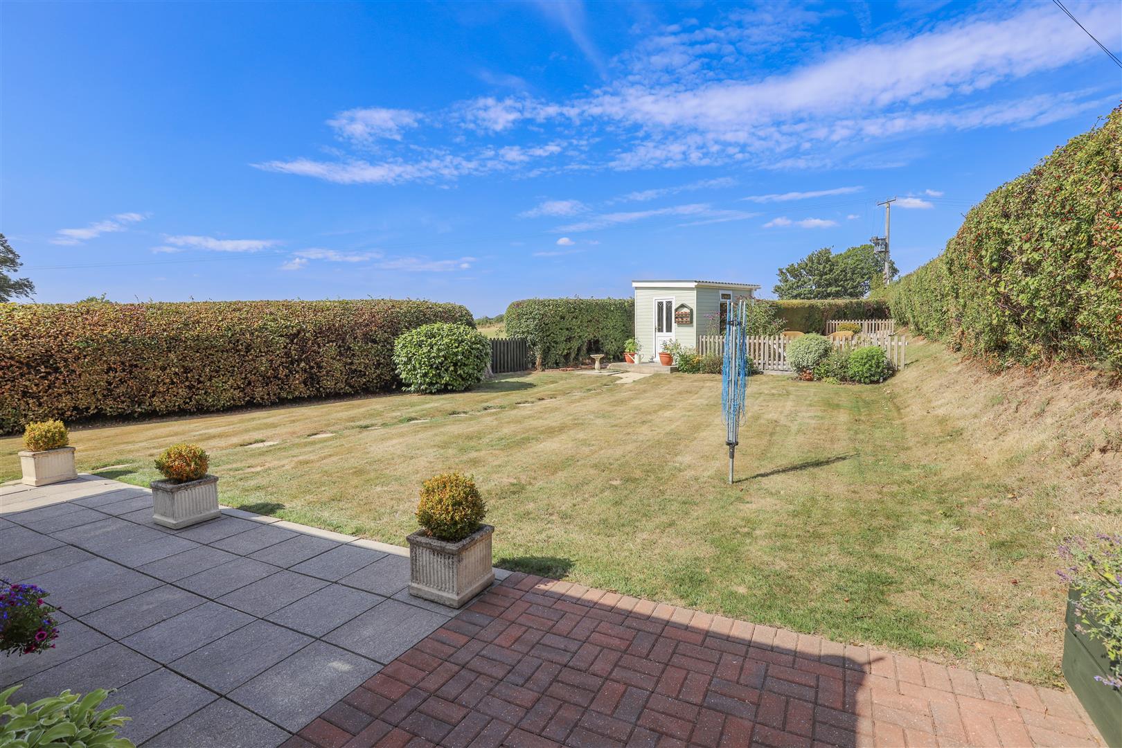 10 Maes Lloi, Aberthin, Cowbridge, Vale Of Glamorgan, CF71 7HA